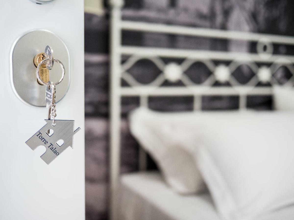 Porta Marina Guest Rooms Scalea Ngoại thất bức ảnh